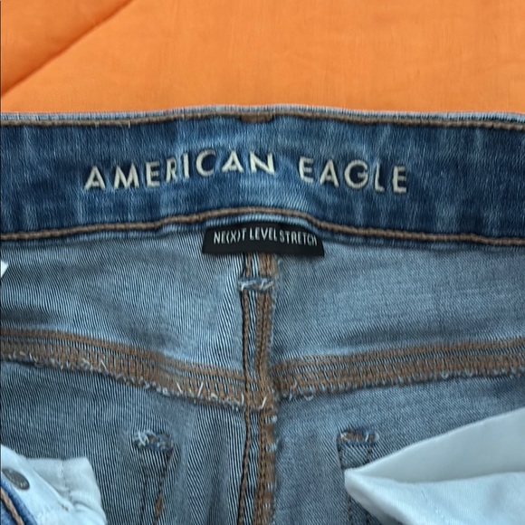 American Eagle Light Blue Denim - Picture 2 of 4